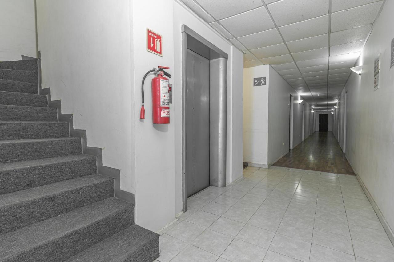 מונטריי Hotel Plaza Del Arco Express מראה חיצוני תמונה